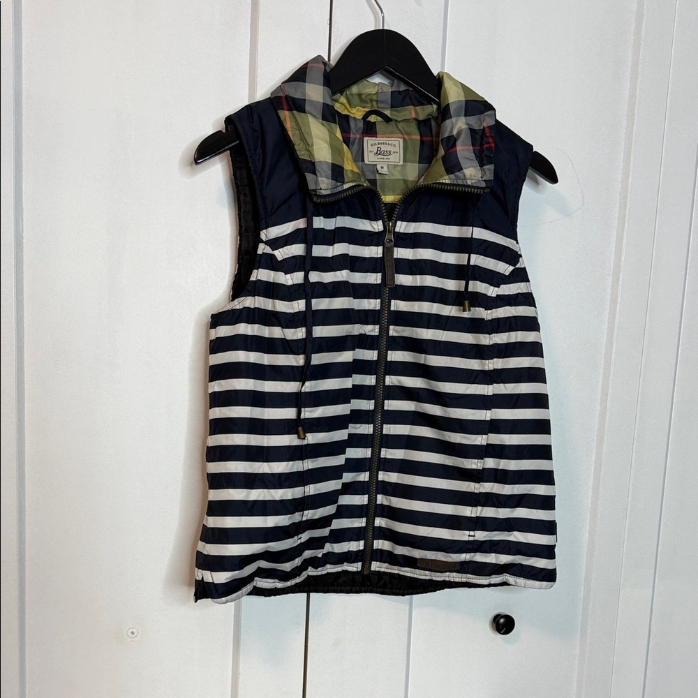 G.H. Bass & Co. Navy and White Striped outer wear vest - med